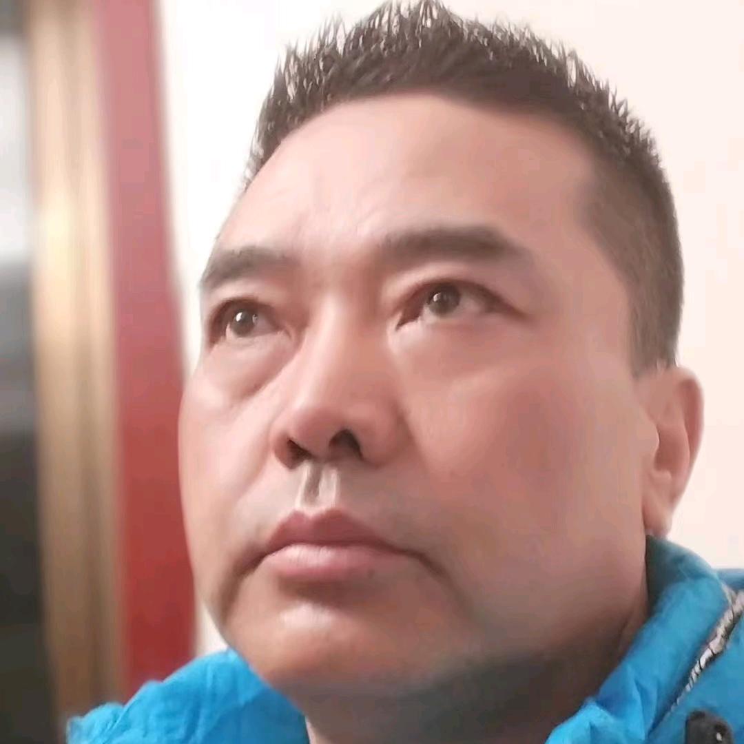 爱骑游的（唐）