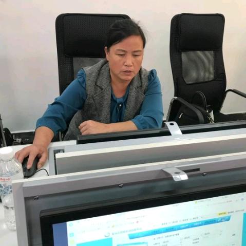 凤姐（唱歌交友）