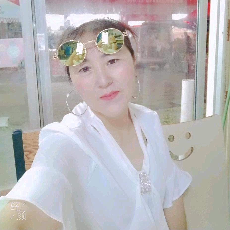 白云飞