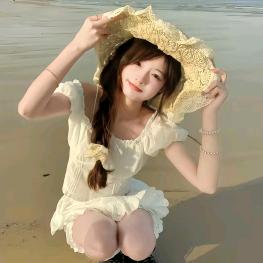 𝙀𝙢𝙤筱竹.