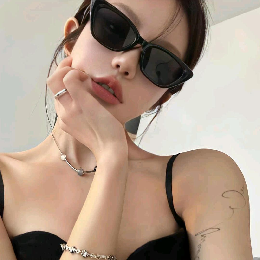 王阿静吖·