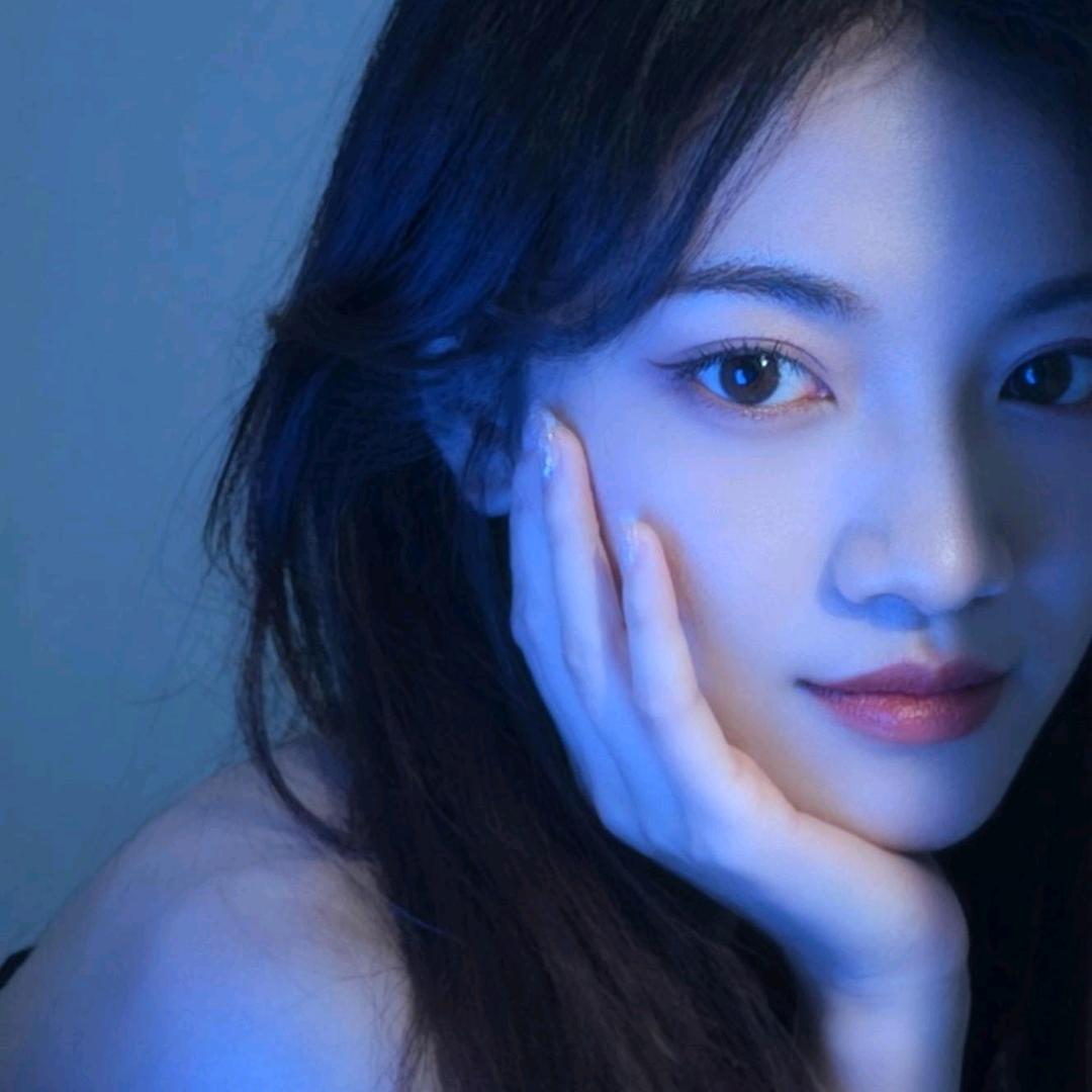 𓂃˚‧ 🖤动心　( ၴႅၴ