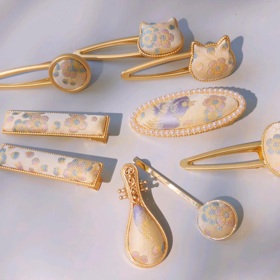 一池星辰饰品小铺