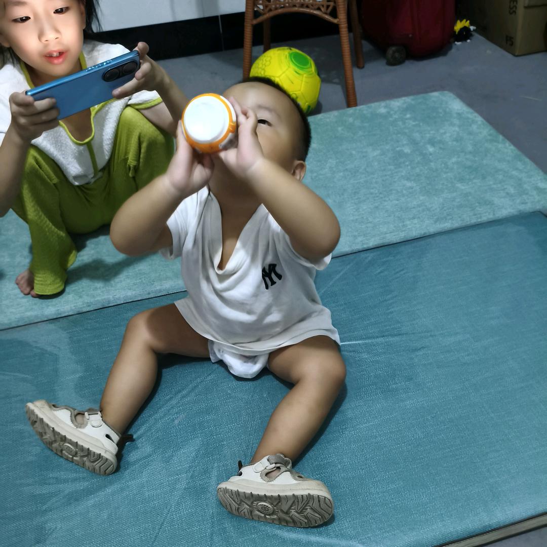 小墩墩。