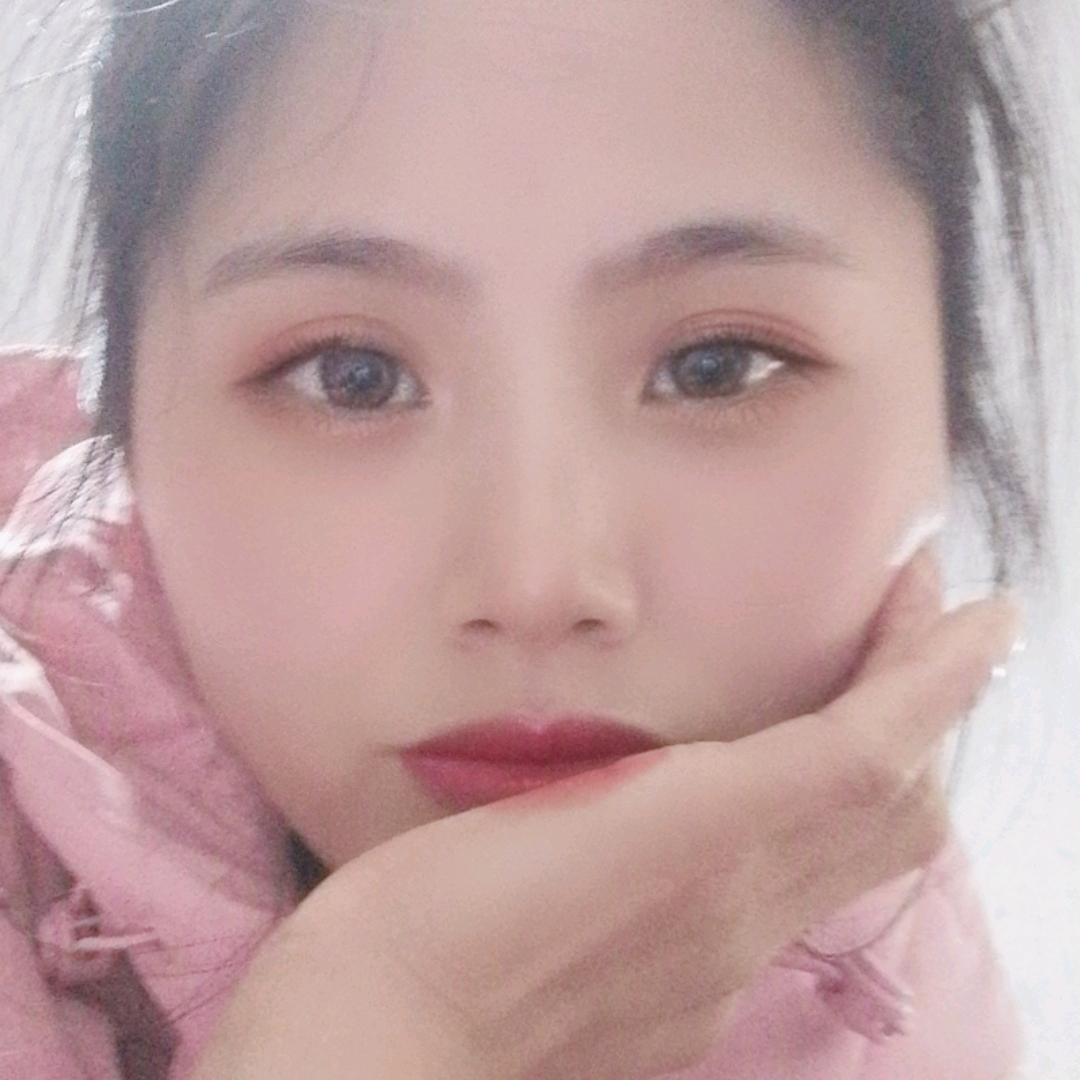 芳芳的日常生活照片