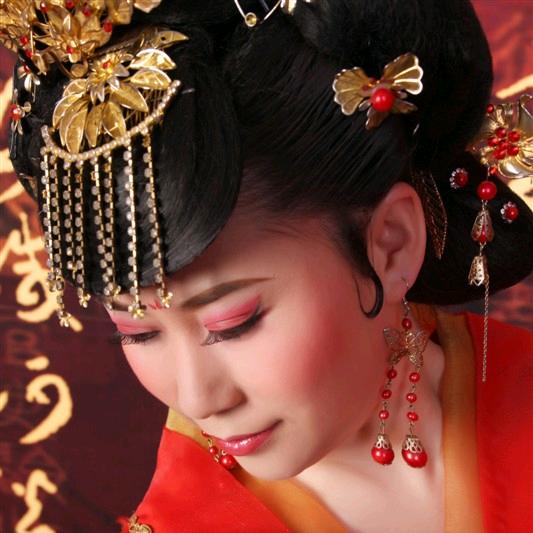 徐姐（焱玖家麻辣猪蹄）