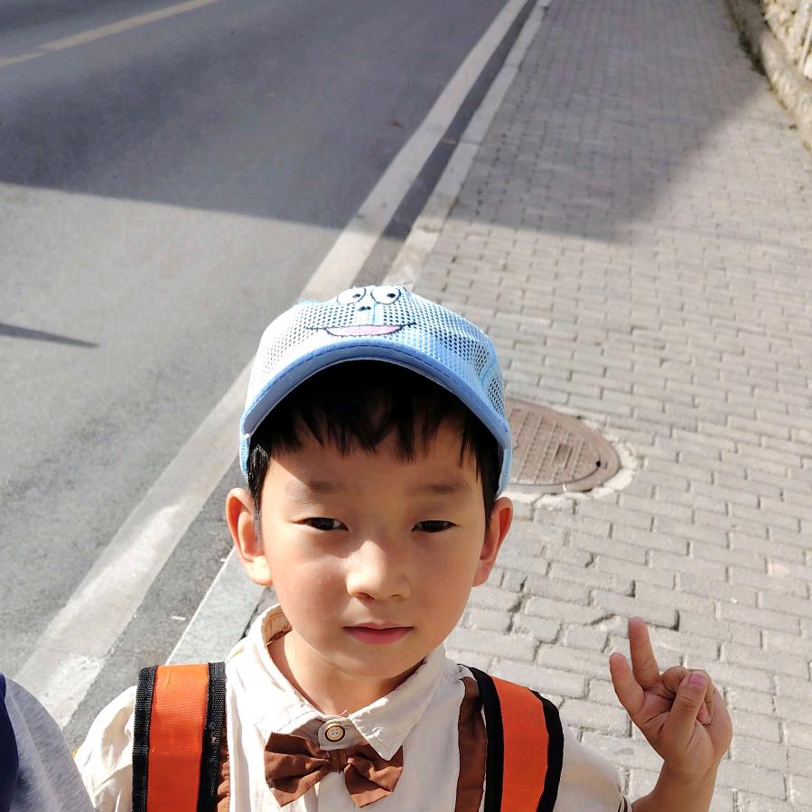 三个娃娃的宝爸