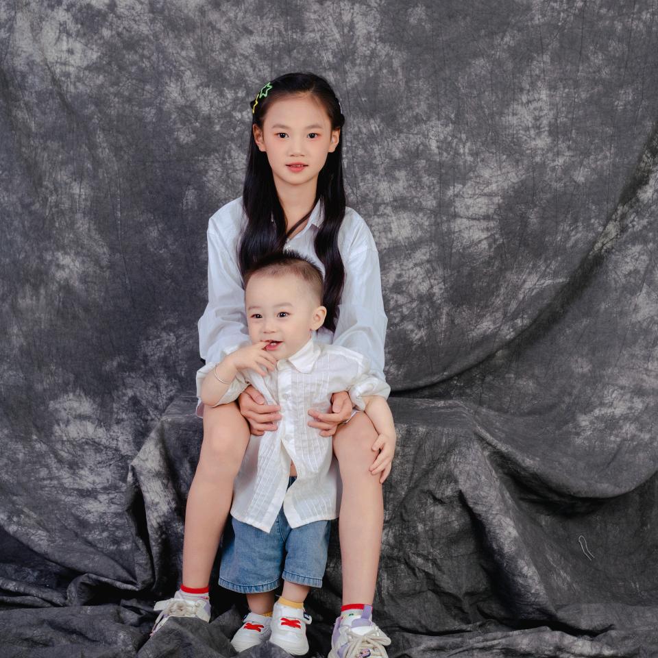 微光吹过薄荷绿