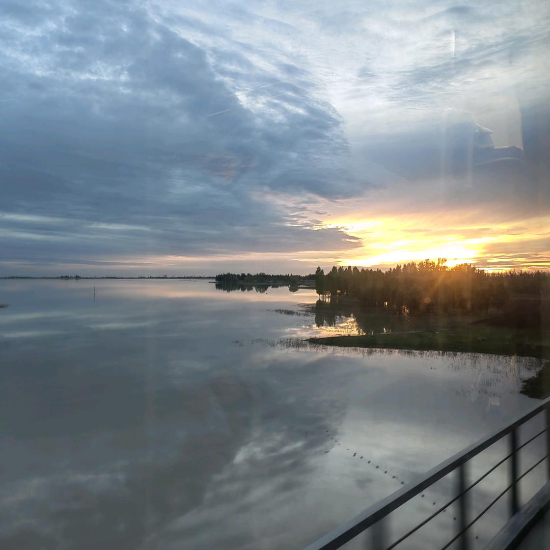 搞装修的阿蛮哥