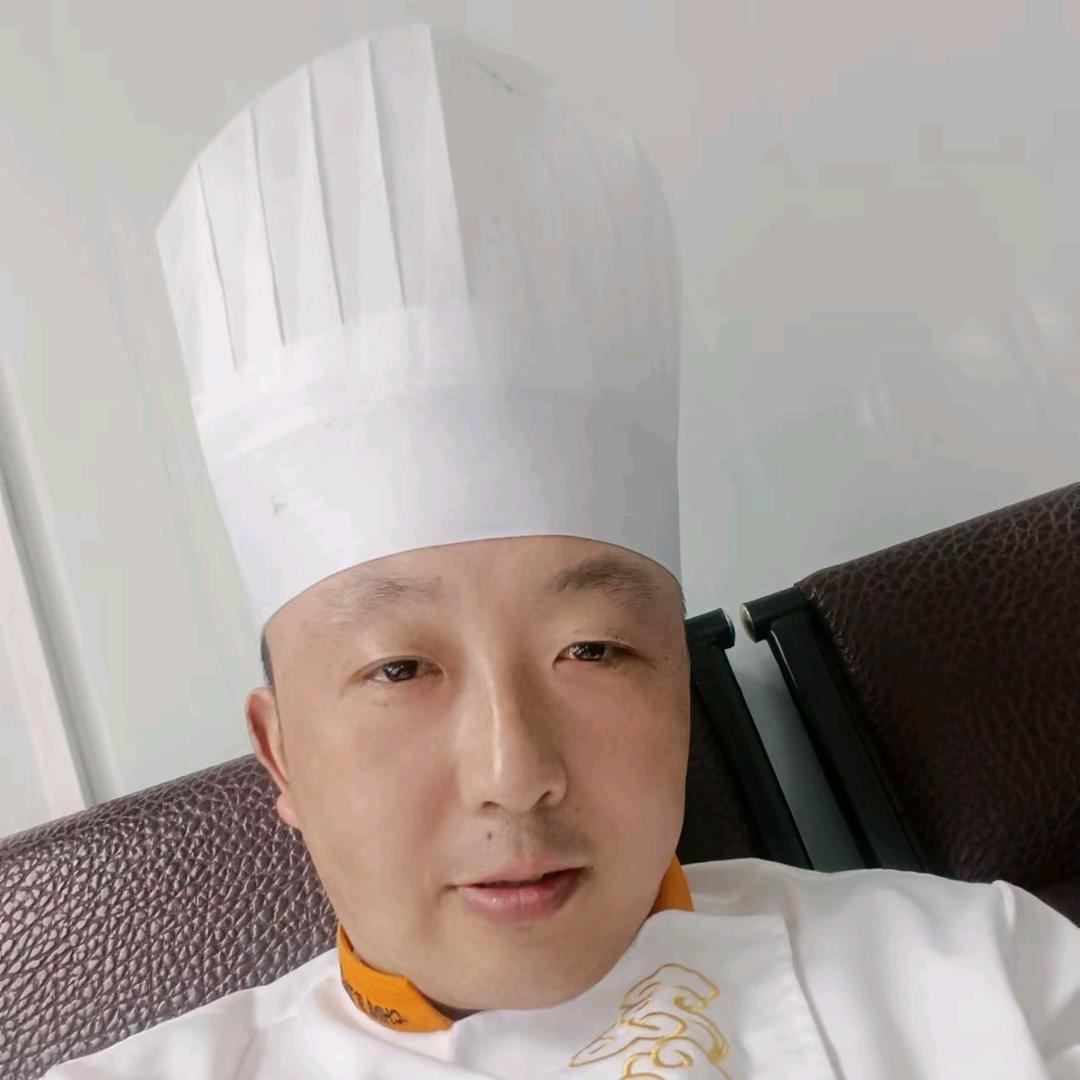 小尹（恩施家宴私厨）