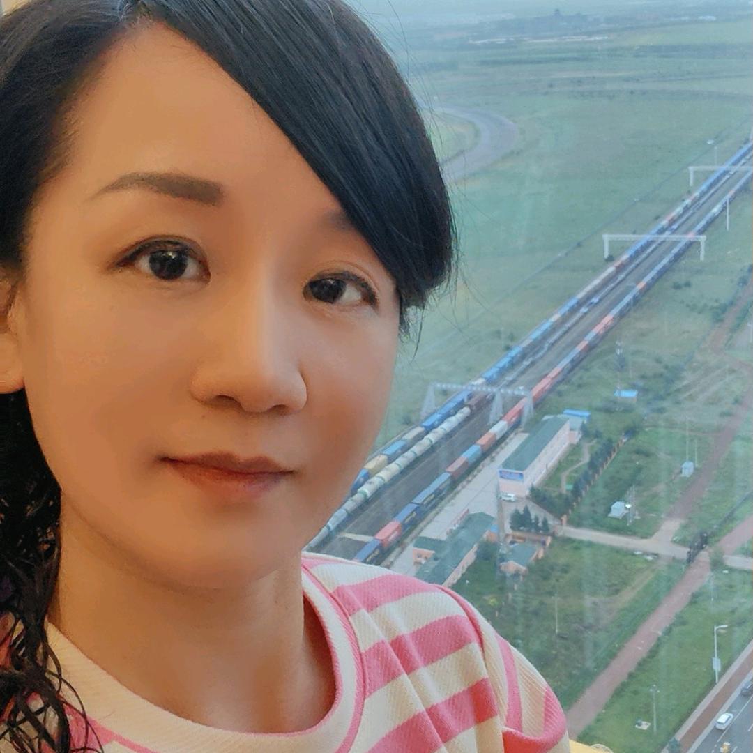 小霞  贴纸、剪纸