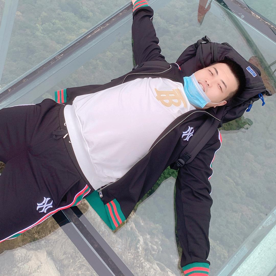 阿坤