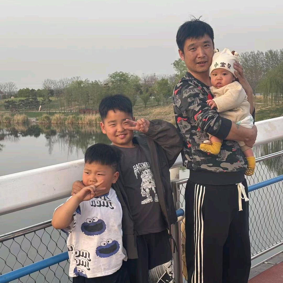 漯河市尚润腾建筑工程有限公司