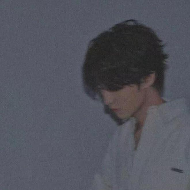 亲眼目睹4i男邻居被轮番调教成0的雷雨夜