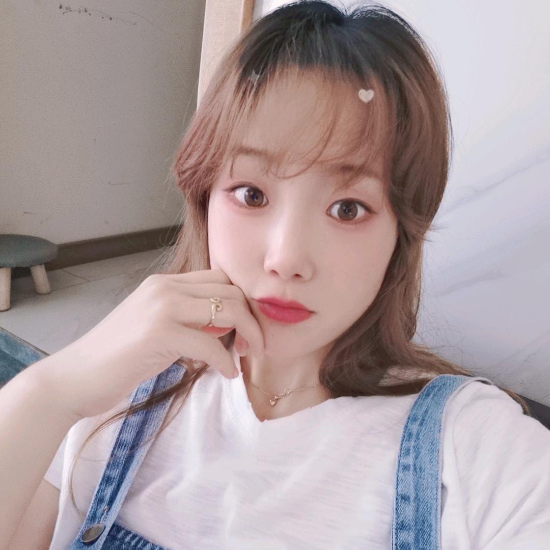 @啊甜    (的琐碎日常)