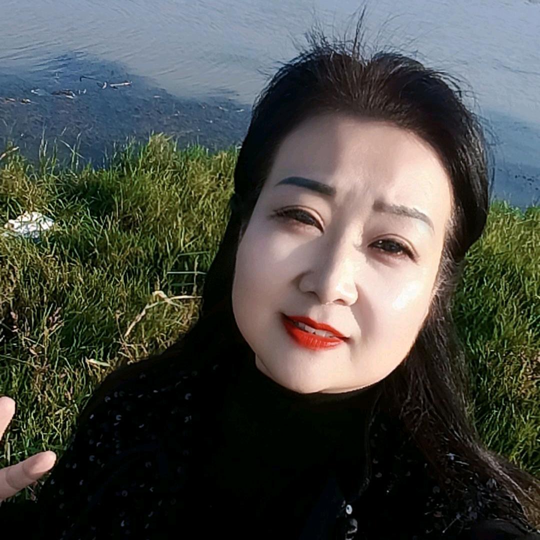 明山萌姐