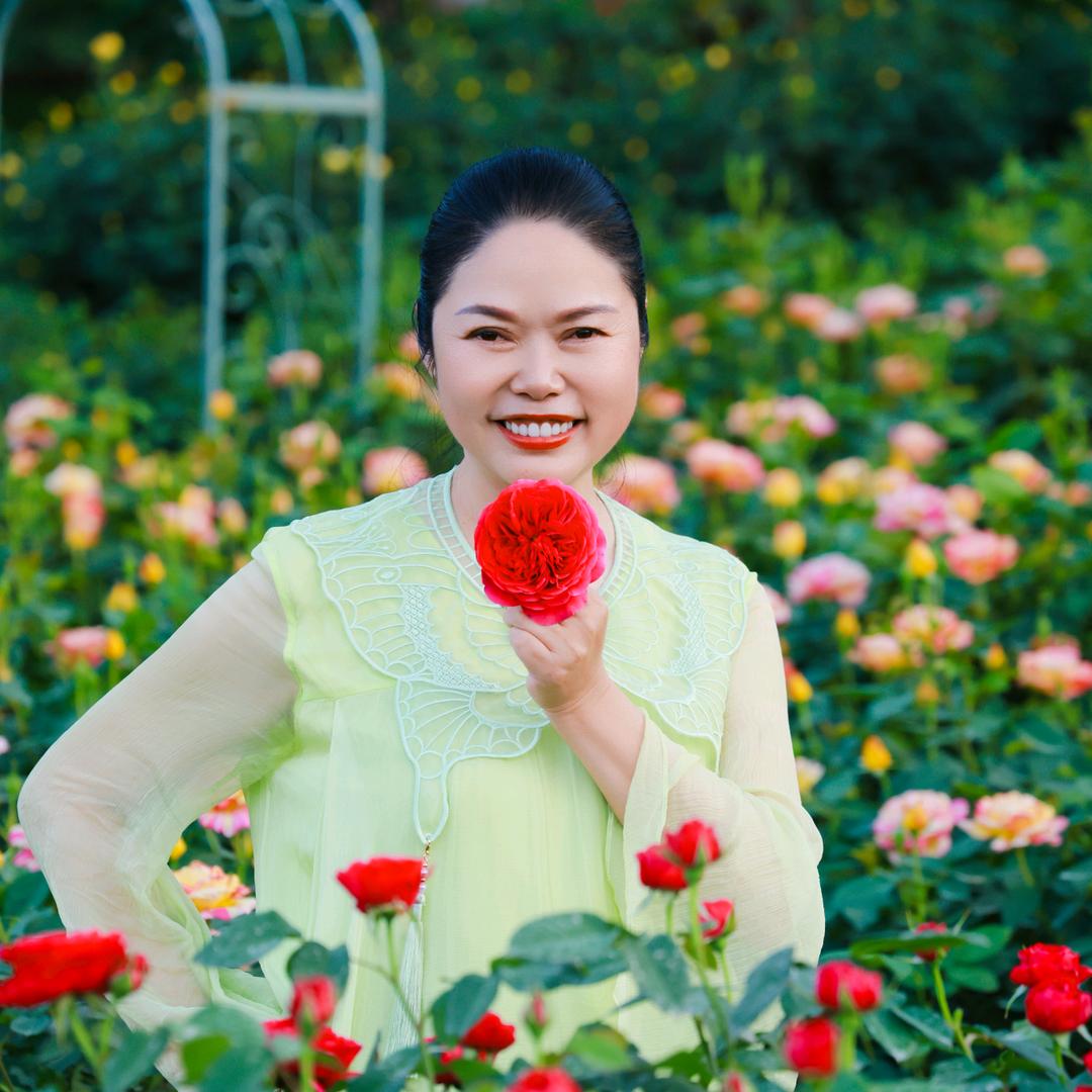 漫花庄主邹姐姐—帮你脱单