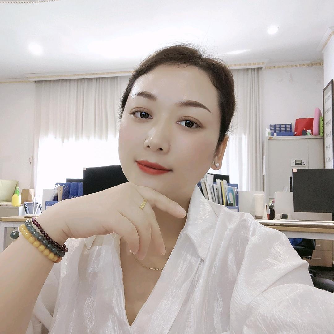 霞姐～景观雕塑厂家