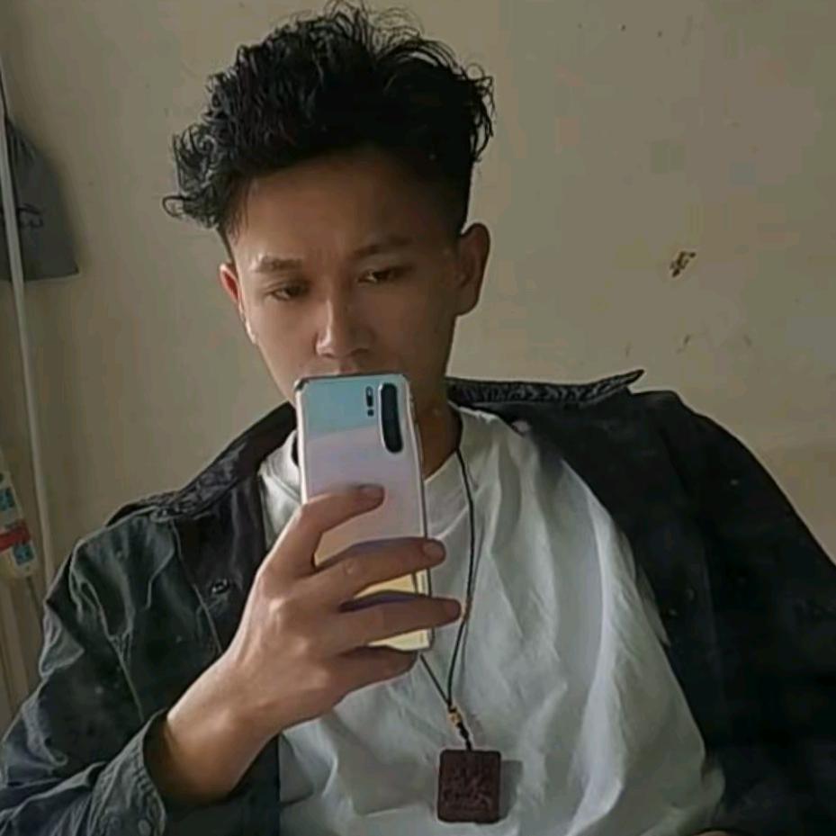李辰宇