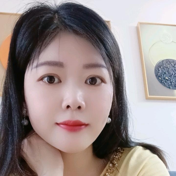 莉莉大小姐 🌺