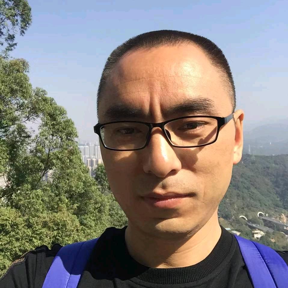 背篼哥在深圳