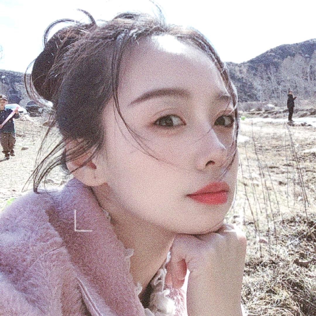 华悦尊爵里 丹丹