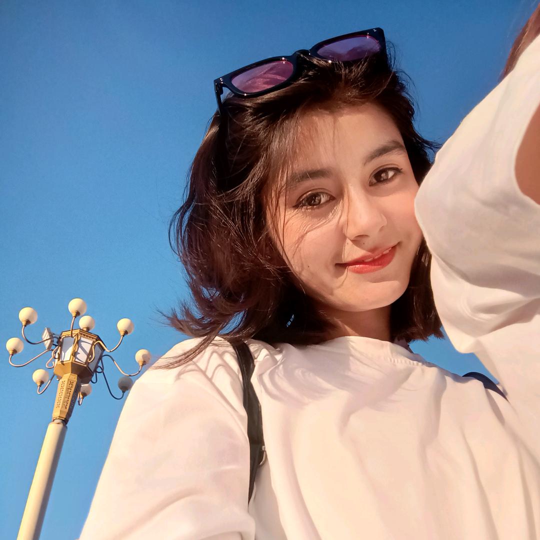 吐尔逊江的妹妹