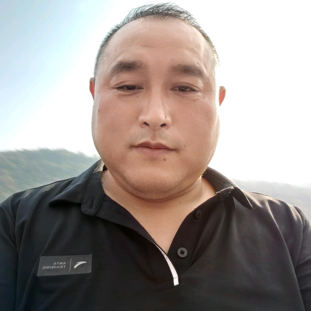 李