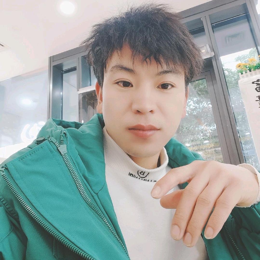 龙鲲鲫鱼塘小陈