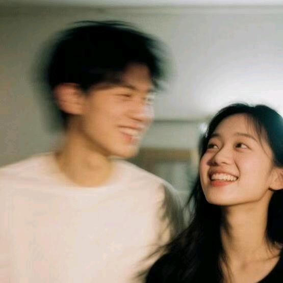 成逸-