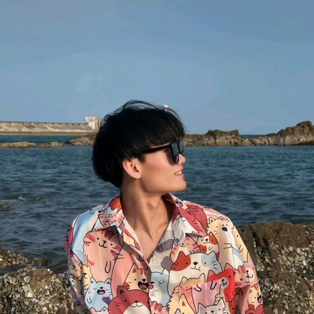 我在马路边捡到一分钱。