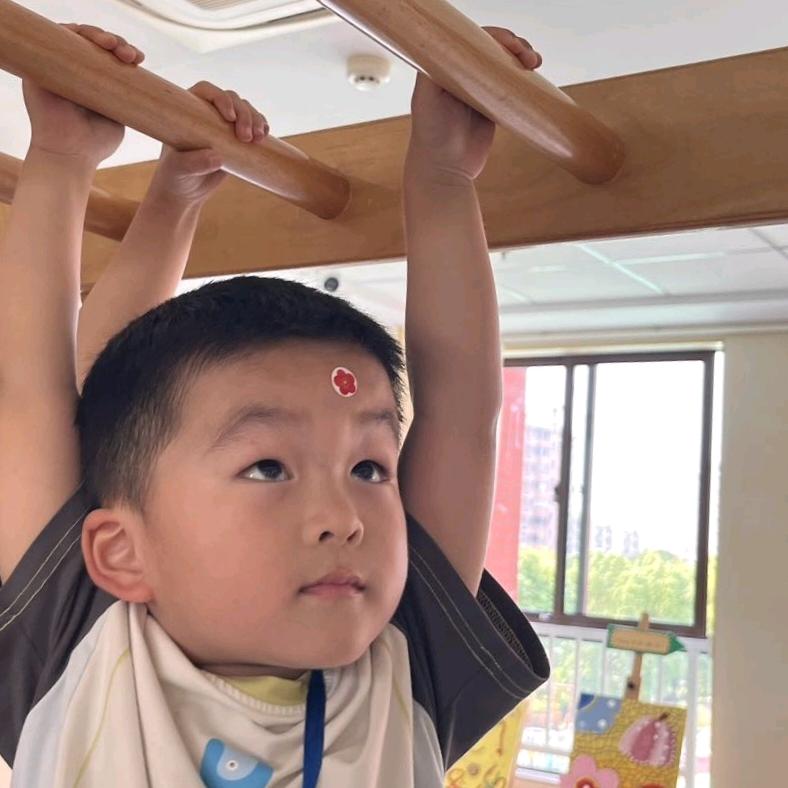 金山小娃爱英语