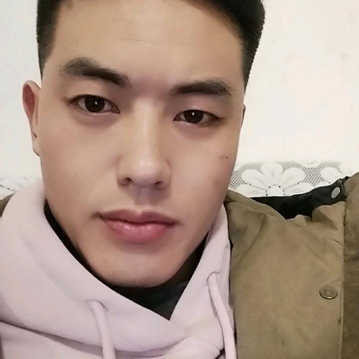 罗小华祝亲朋好友一生平安