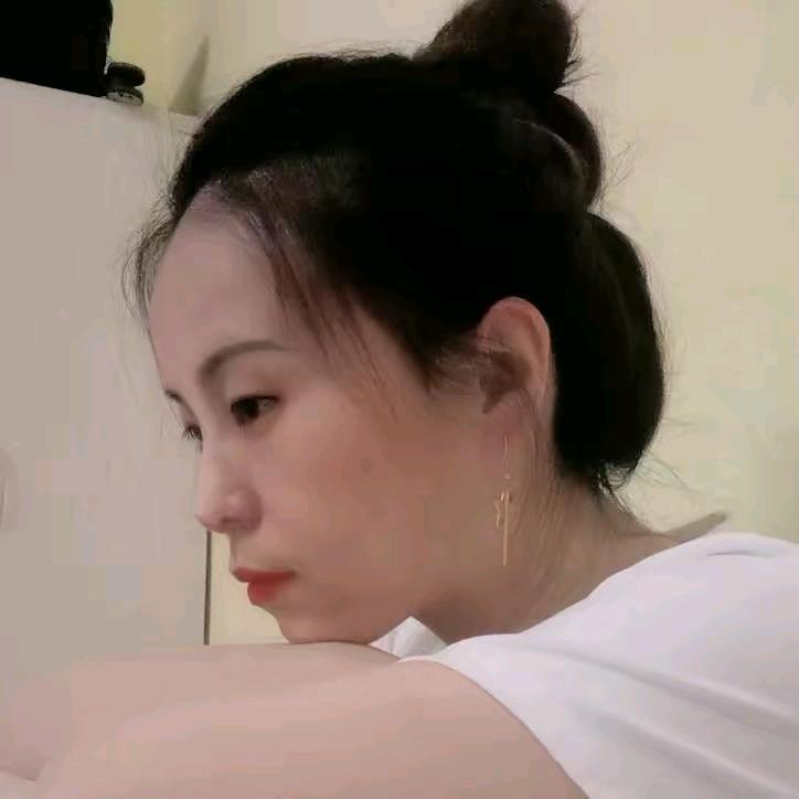郑爱妮