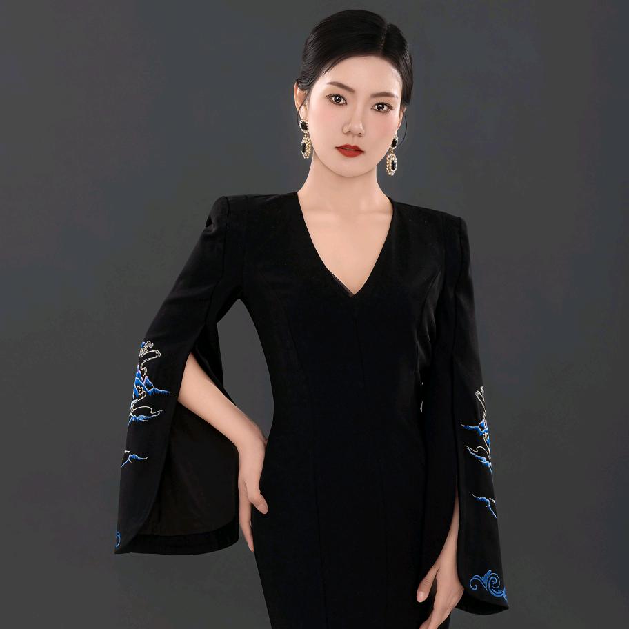 A美茹老师