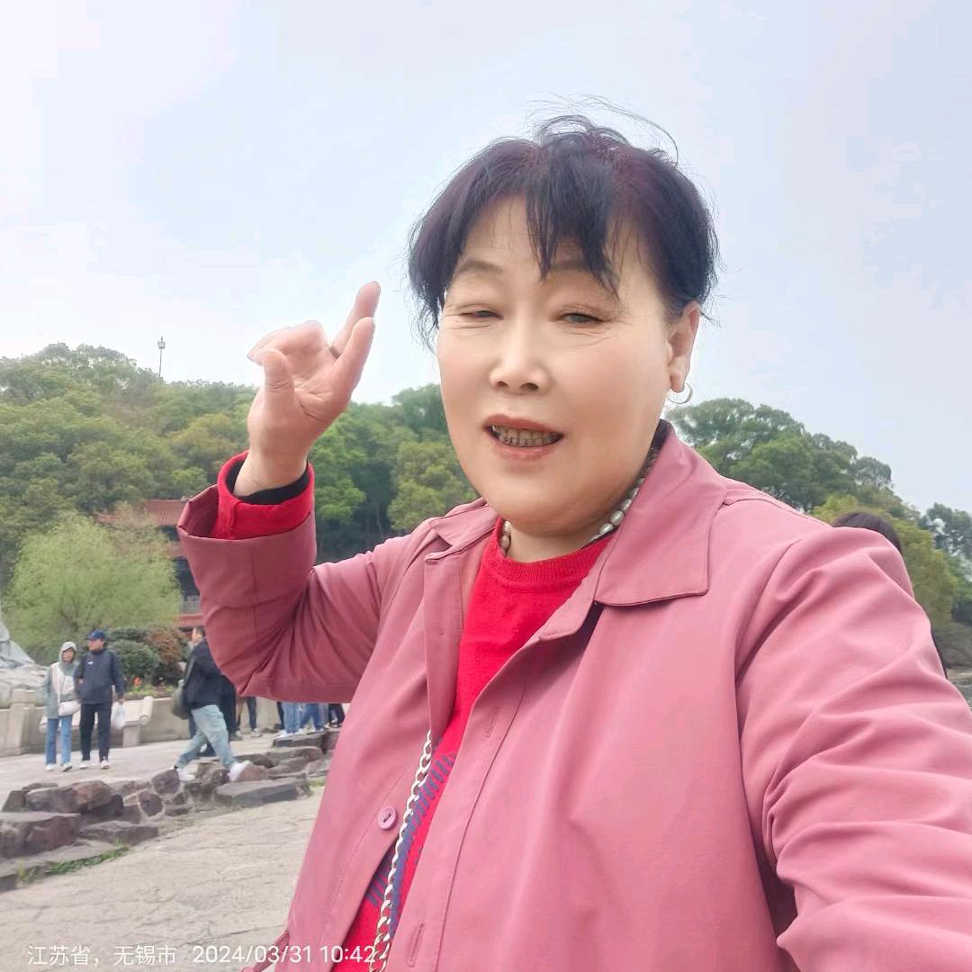 王希芳
