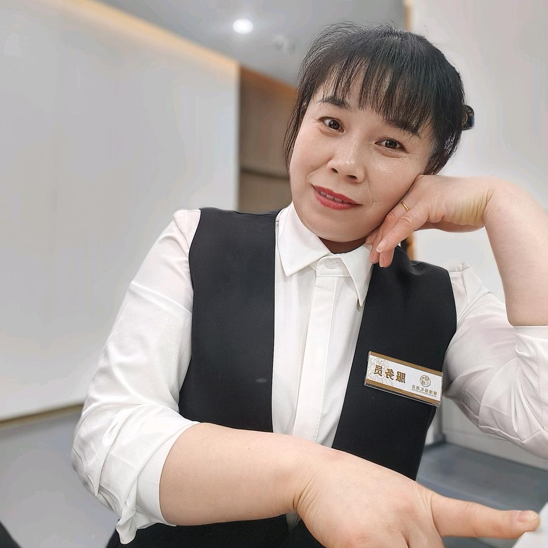 远襄禧缘婚礼酒店 陈霞