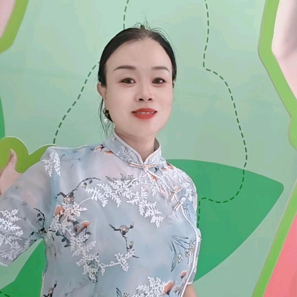 小河流水