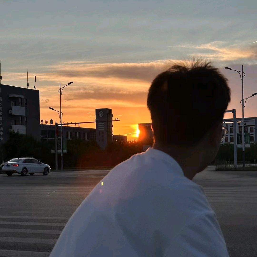 亦奈尔造型设计师浩浩💫