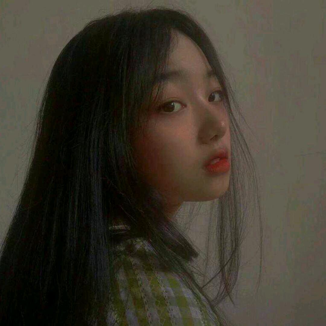 三月