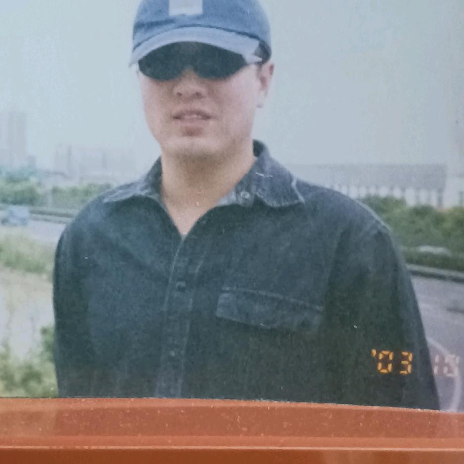 老姨（拒私聊）（拒微信）