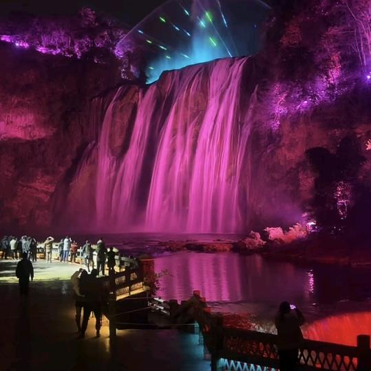 漂泊四海的家乡