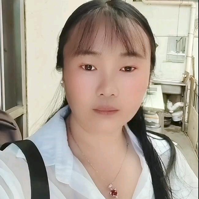 梅梅😃