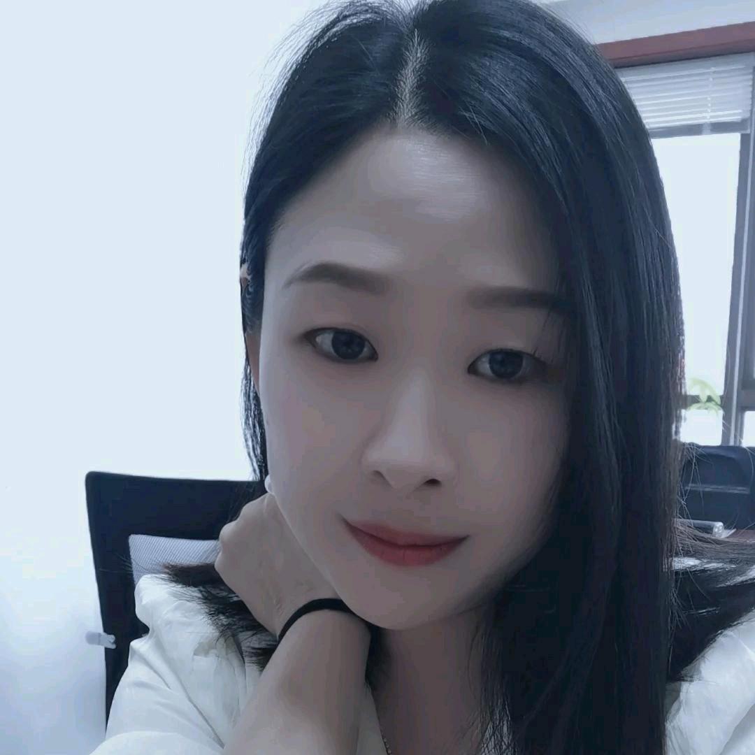 周玲