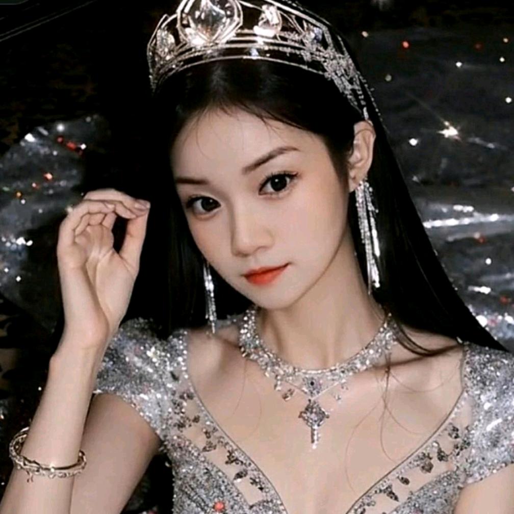 ﾍ&︿小灵儿🎶