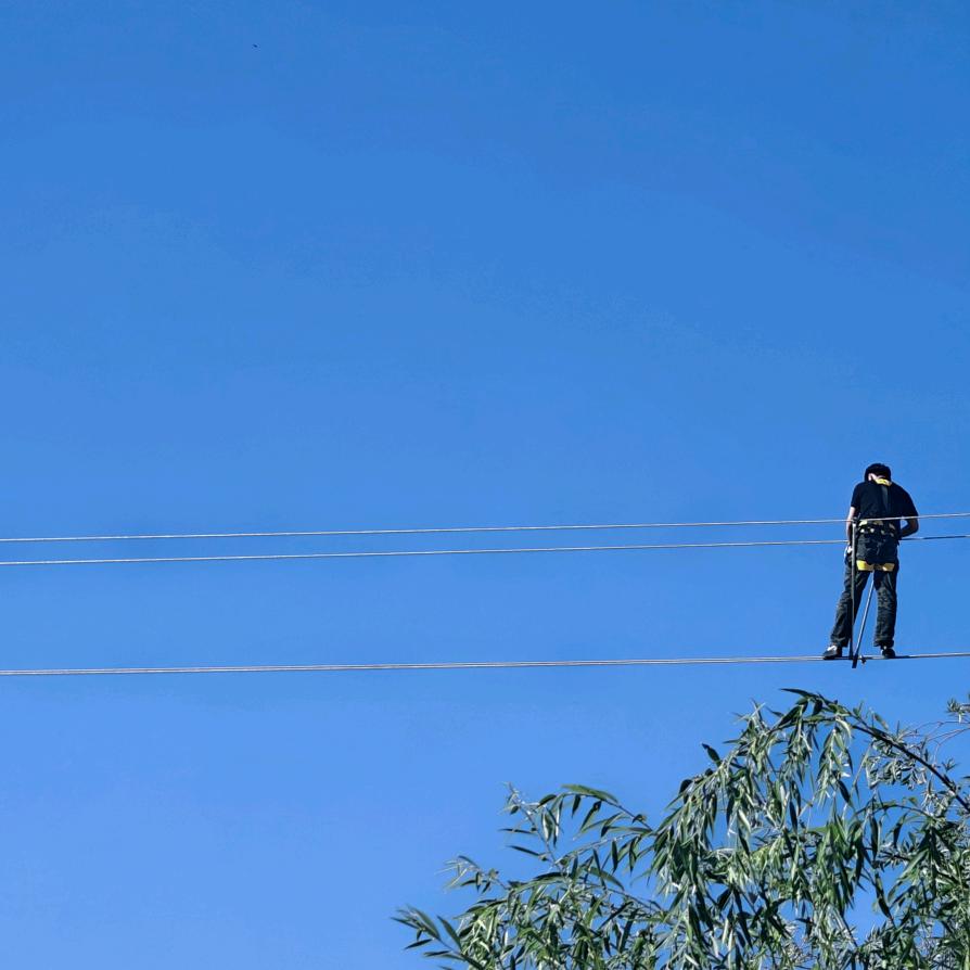 霍拉山飞拉达