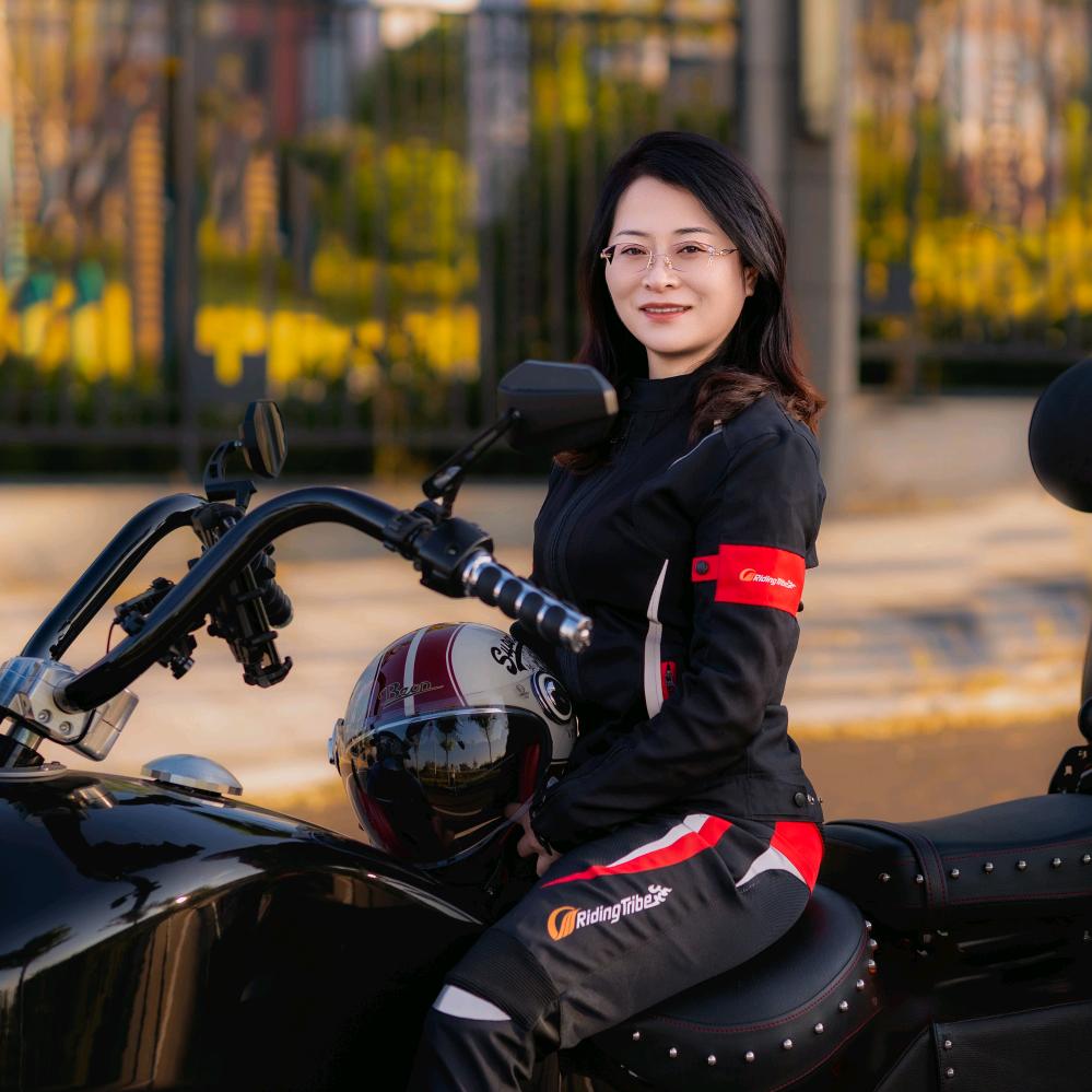 女骑周公子