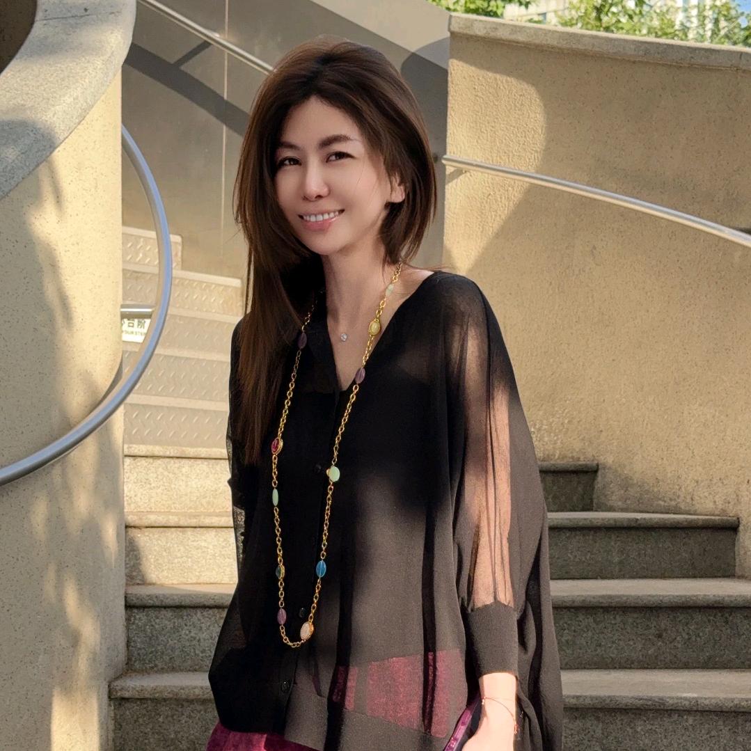 唐老板嘉玲姐「穿搭推荐」