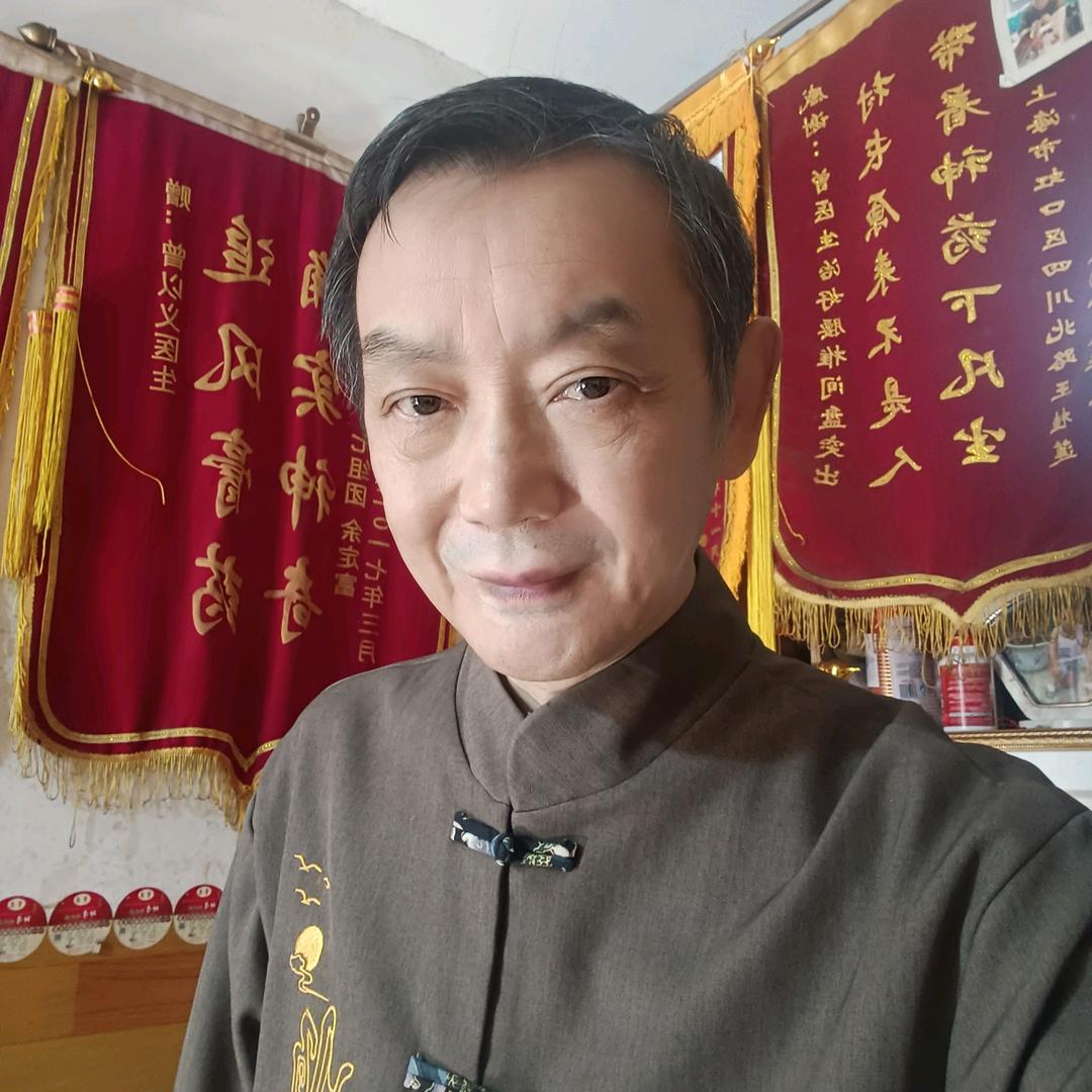 帅乡膏药村（带徒弟）