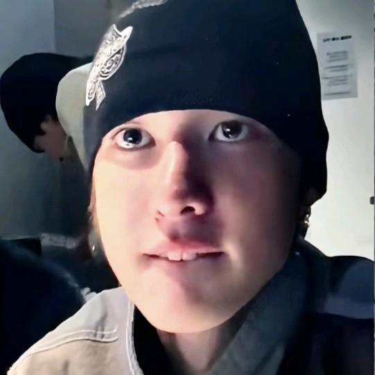 网恋漏牛被截图（马丁翻牌版）